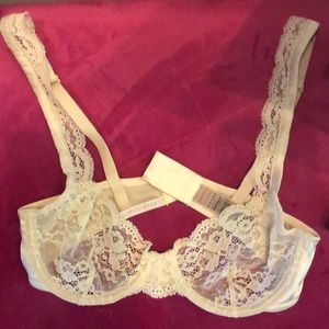Never worn - Stella McCartney lace bra
